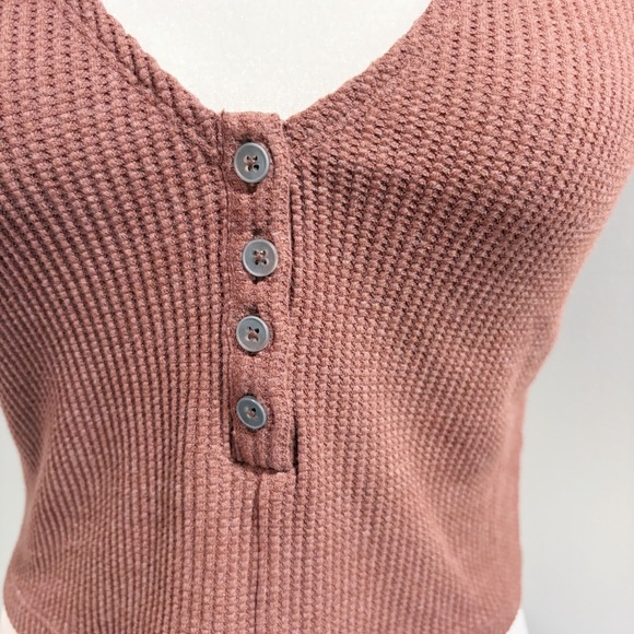 Lunya Ribbed Waffle Knit Pima Cotton Cropped Tank Top Size Medium Brown Henley - Picture 4 of 11